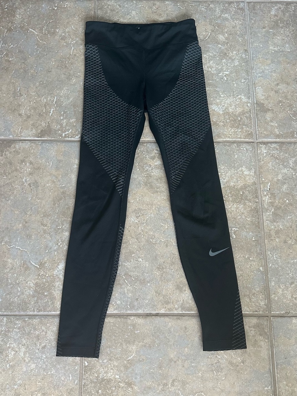 Women’s Nike Black Running Leggings with Gray Pattern